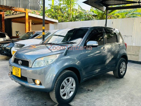 Toyota Rush 2006 Gray - 3/6