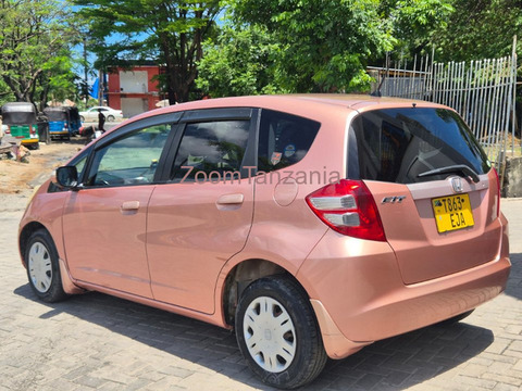 2008 Honda Fit Purple - 3/4