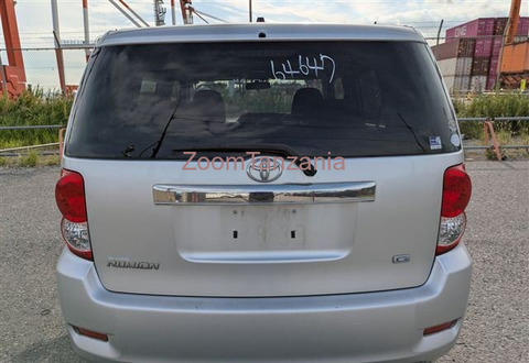 2009 Toyota Corolla Rumion Silver - 5/6