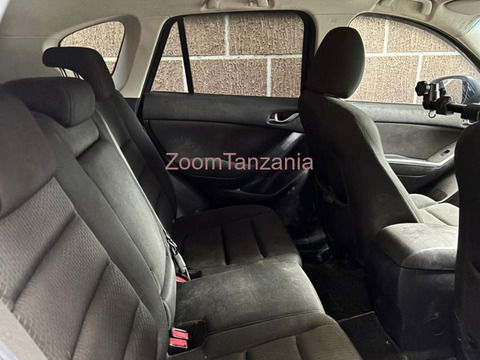 2013 Mazda CX-5 Nyeusi - 4/5