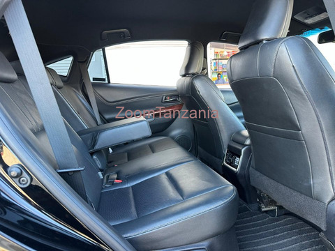 Toyota Harrier 2015 Black - 4/6