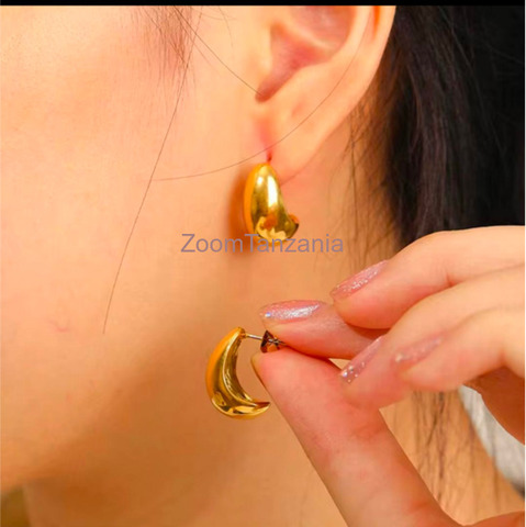 Elegant Gold Color Earrings - 3/5