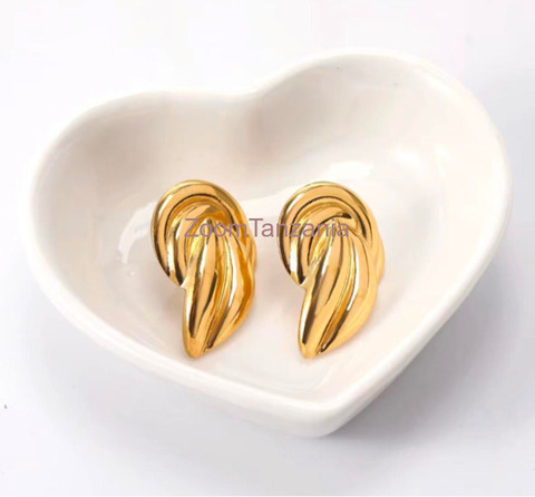 Elegant Gold Color Earrings - 4/5