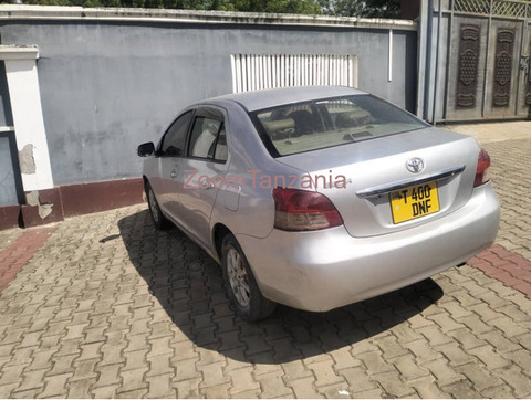 2006 Toyota Belta Gold - 4/5