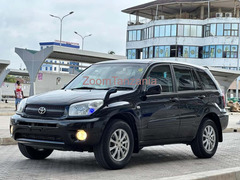 2005 Toyota RAV4 Black