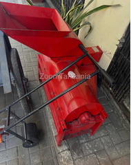 Portable Corn Thresher Machine 3-4 tons per hour.