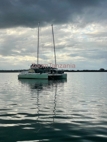Catamaran Boat 2024 - 2/5