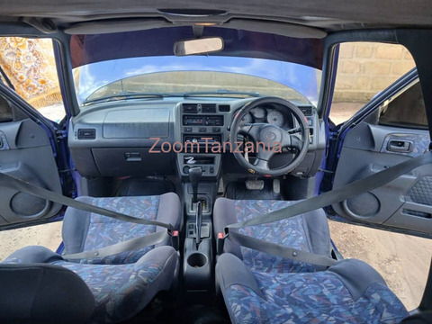 1999 Toyota RAV4 Blue - 2/4