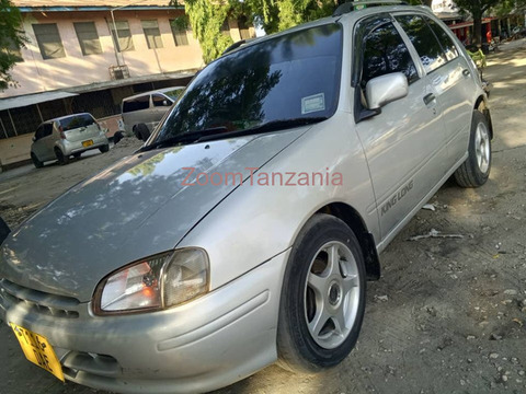 2004 Toyota Starlet - 6/6