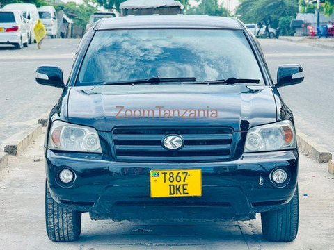 2004 Toyota Kluger Black - 1/6