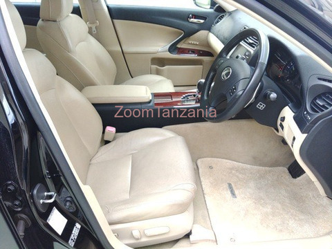 Lexus IS 250 2007 Nyeusi Inauzwa - 6/6