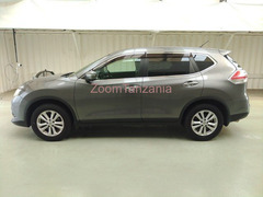 Nissan X-Trail 2004 Rangi Kijivu, Inauzwa