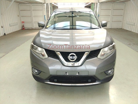 Nissan X-Trail 2004 Rangi Kijivu, Inauzwa - 4/6