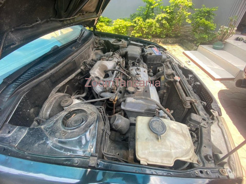 Toyota Sprinter 2002 Blue Inauzwa - 5/6