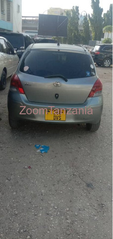 2006 Toyota Vitz Green - 5/5