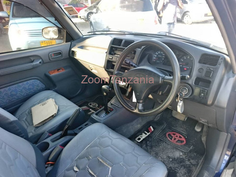 2000 Toyota RAV4 Blue - 6/6