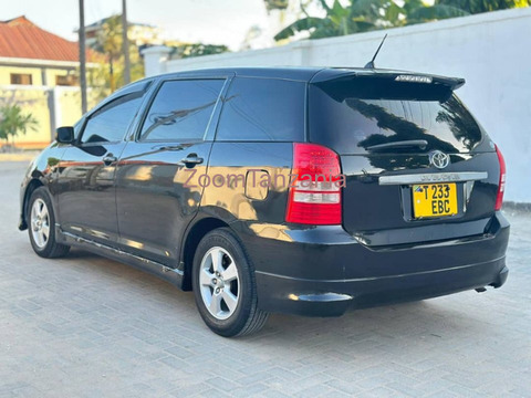 2005 Toyota Wish Black - 5/6