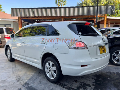 2010 Toyota Mark X ZIO White - 3/6