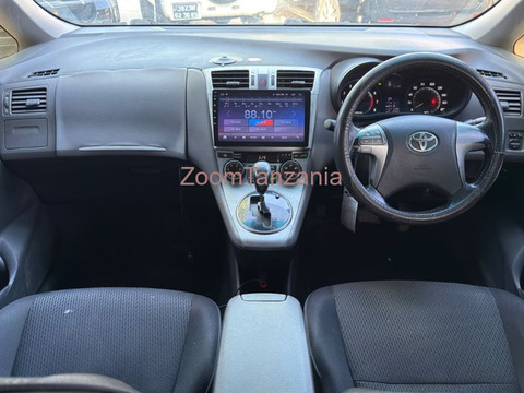 2010 Toyota Mark X ZIO White - 5/6