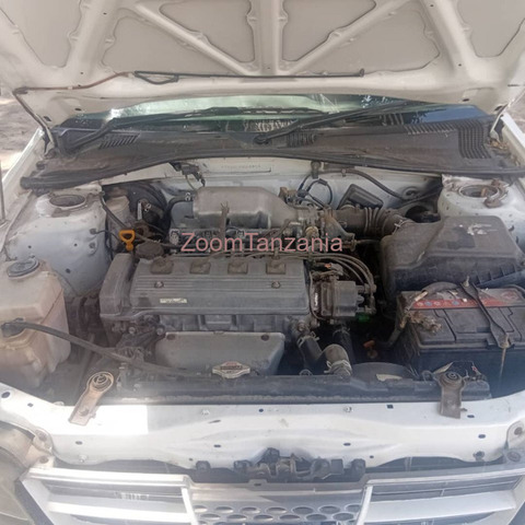 2002 Toyota Carina Ti White for Sale - 3/5