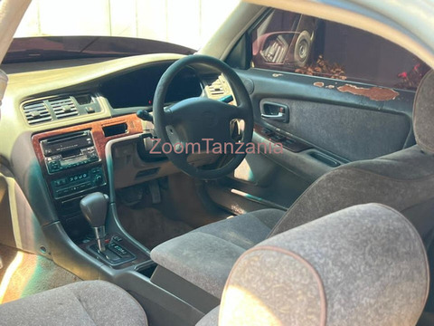 1996 Toyota Cresta White for Sale - 2/6