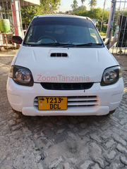 2005 Suzuki Kei White