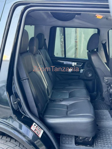 Land Rover Discovery 4 2010 Nyeusi Inauzwa - 4/5