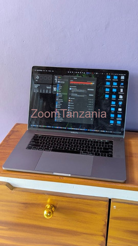 MacBook Pro 2019 Core i9, RAM 32GB, SSD 1TB, Radeon Pro Vega 20 - 3/6
