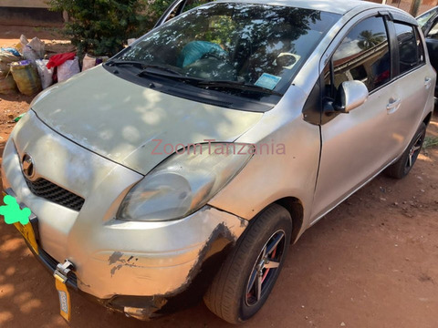 Toyota Vitz 2023 Inauzwa - 3/5