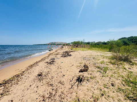 Eneo (Kiwanja cha Ufukweni) Kinauzwa Nyanguge