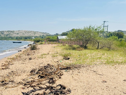 Eneo (Kiwanja cha Ufukweni) Kinauzwa Nyanguge - 2/2