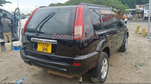 2003 Nissan X Trail Black for Sale - 2/5
