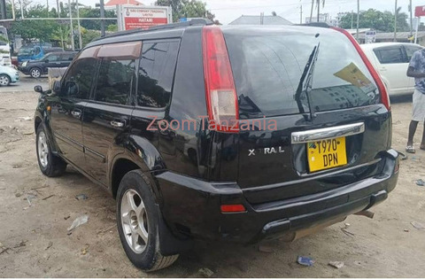 2003 Nissan X Trail Black for Sale - 4/5