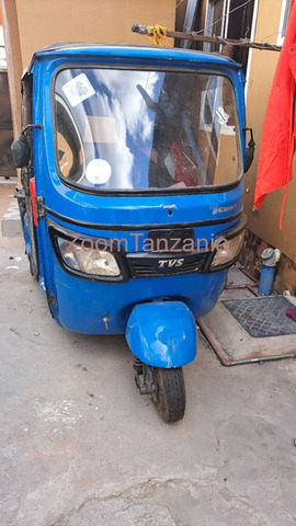 Bajaj Inauzwa - 2/4