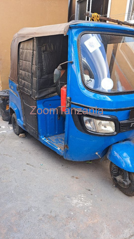 Bajaj Inauzwa - 3/4