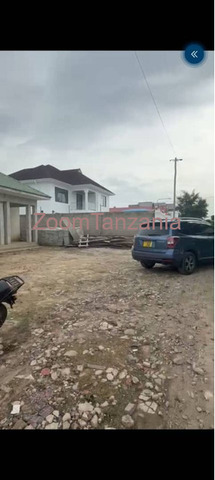 Nyumba 700 SQM Inauzwa Mbweni JKT - 4/4