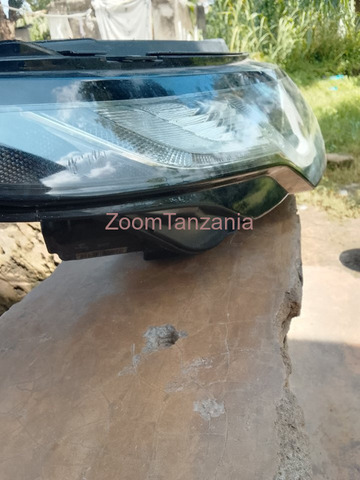 Taa ya Range Rover Sport Inauzwa - 2/4