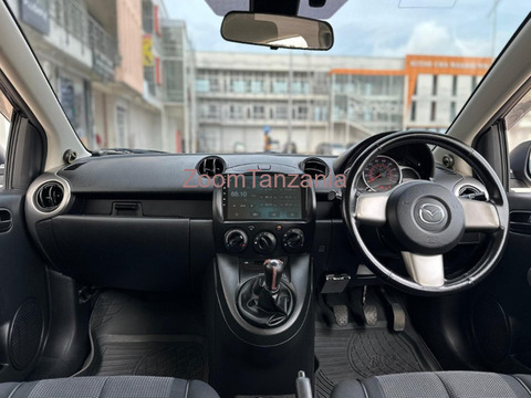 2008 Mazda Demio for Sale - 2/6