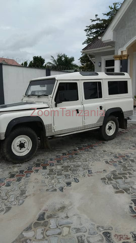 1993 Land Rover Defender for Sale - 3/4