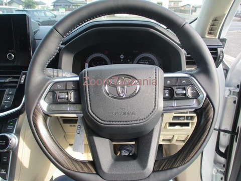 2025 Toyota Land Cruiser Pearl White for Sale - 3/6