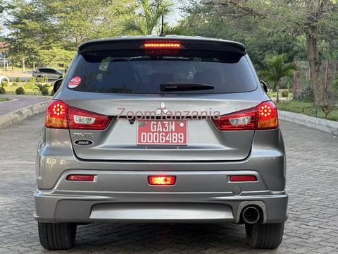 Mitsubishi RVR 2010 Inauzwa - 2/6