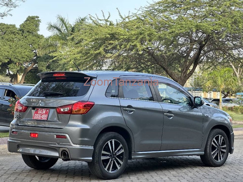 Mitsubishi RVR 2010 Inauzwa - 5/6