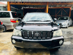 2004 Toyota Kluger for Sale