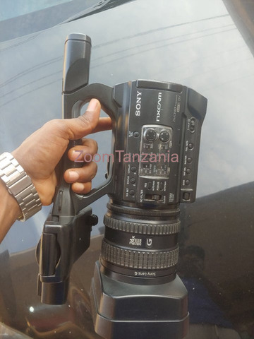 Sony HXR-NX100 Full HD NXCAM Camcorder Inauzwa - 5/6