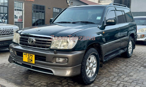 2004 Toyota LandCruiser for Sale - 2/6