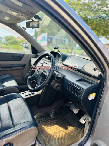 2002 Nissan X Trail 4WD for Sale - 3/6