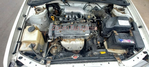 2000 Toyota Premio Red for Sale - 3/6