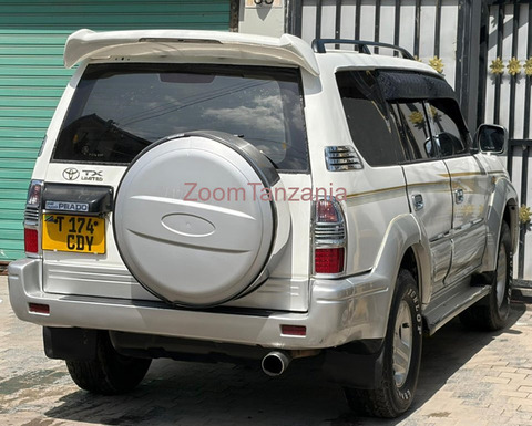 Toyota Land Cruiser Prado 2001 Inauzwa - 5/5