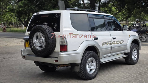 2000 Toyota Prado for Sale - 3/6