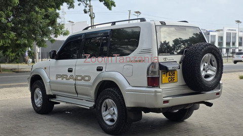 2000 Toyota Prado for Sale - 4/6